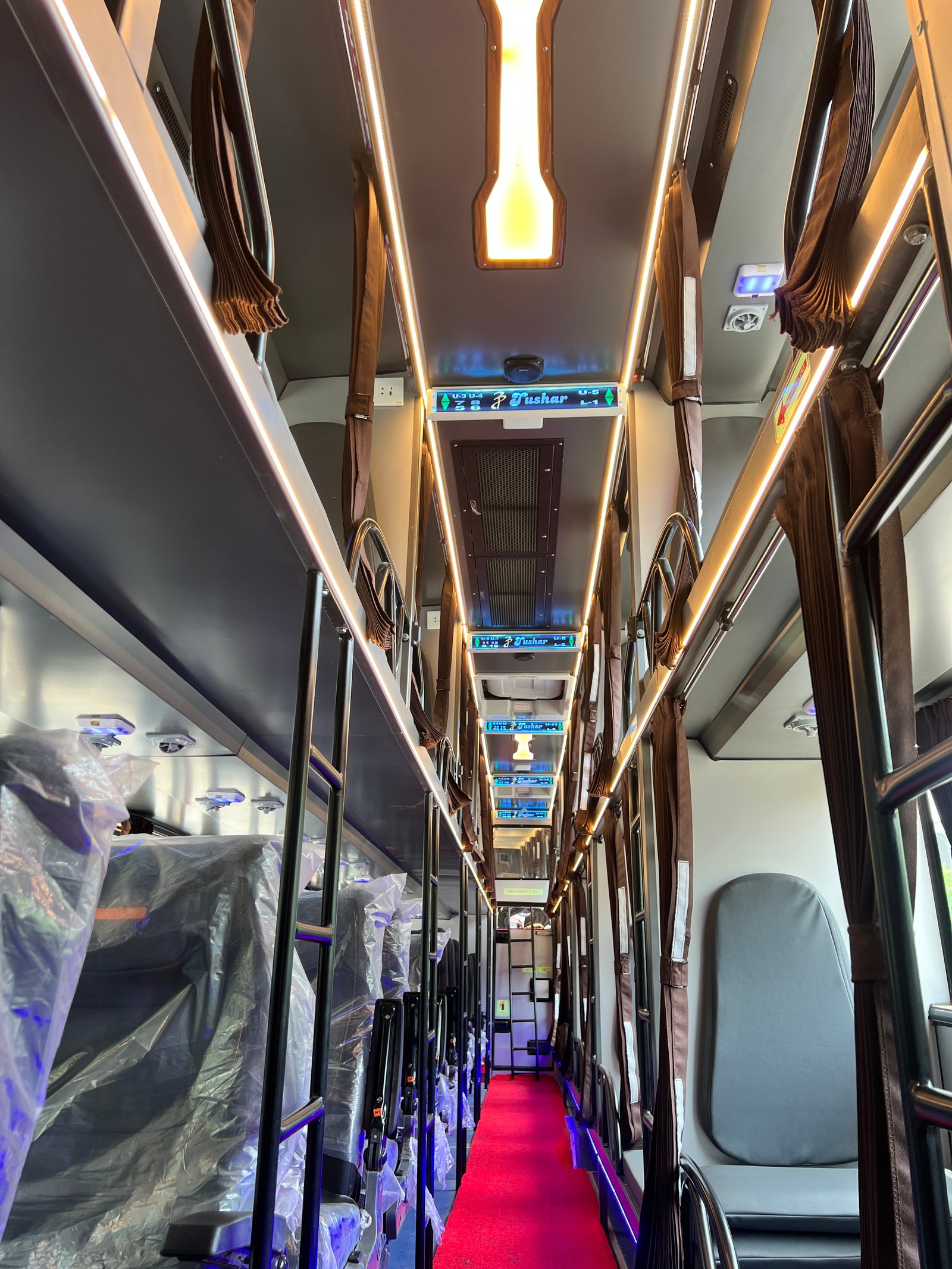 Bus Image 15
