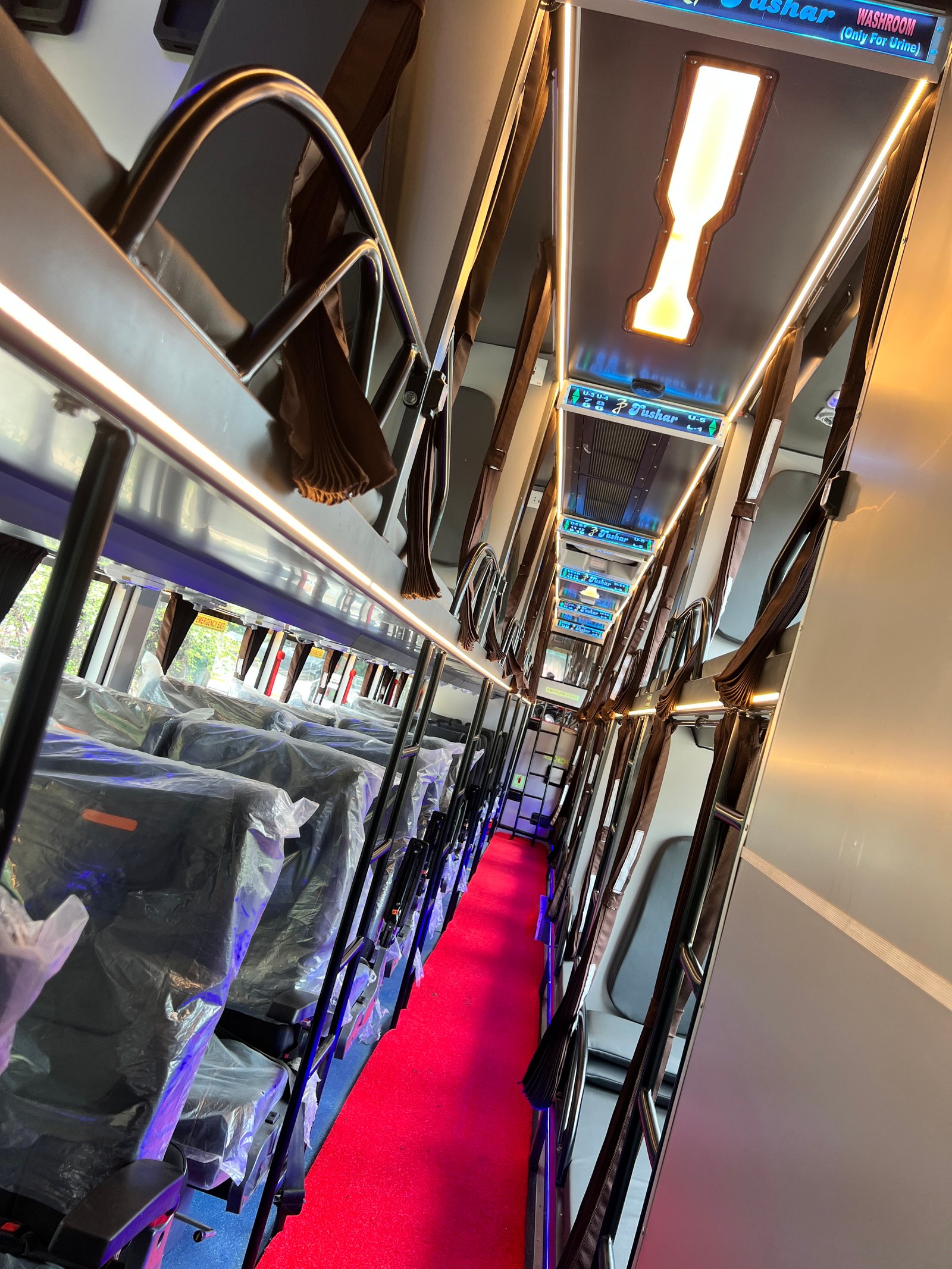 Bus Image 21
